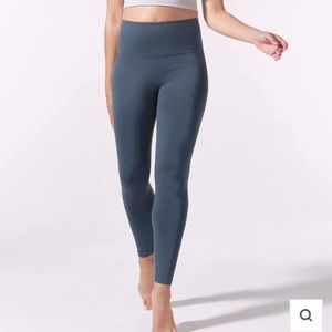 Blanqi Everyday Postpartum Support Leggings - Storm Blue - M